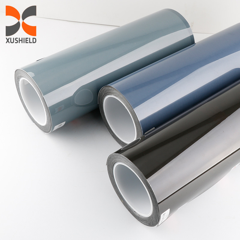 TPU ภาพถ่ายไฟหน้ารถยนต์ Ppf สีเทาเข้ม สีดํา 0.3m*15m Anti Scracth