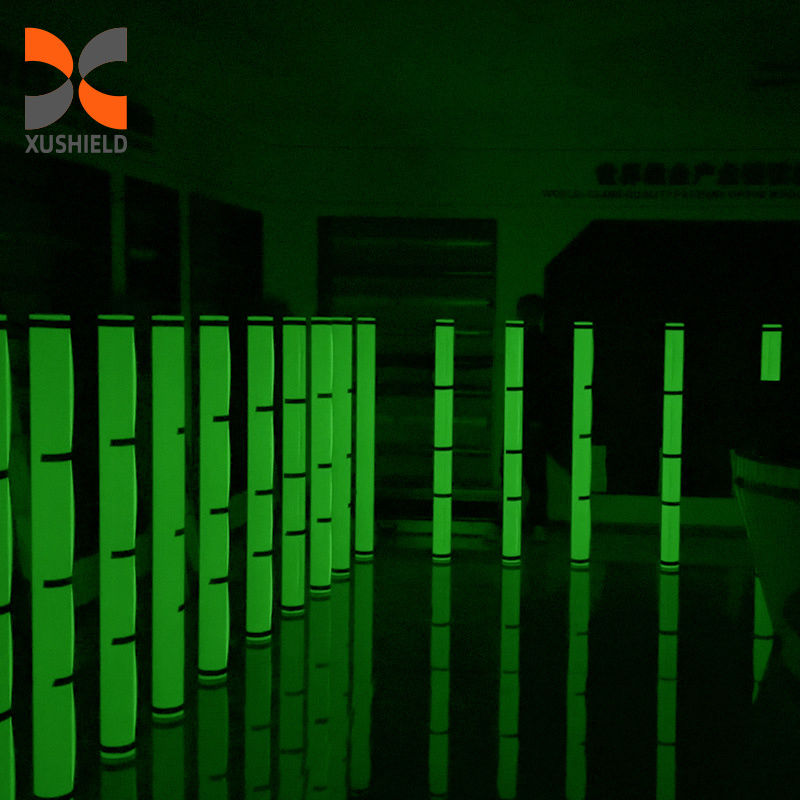 การติดตั้งแบบแห้ง น้ํา ป้องกันคราบ TPU สี PPF ฟลอเรสเซนซ์ แสงเขียว ลูมิเนสเซนซ์ TPU ขาวถึงเขียว โฟโตครอมิซิสม์ รถยนต์ รวมสี ผนังป้องกัน